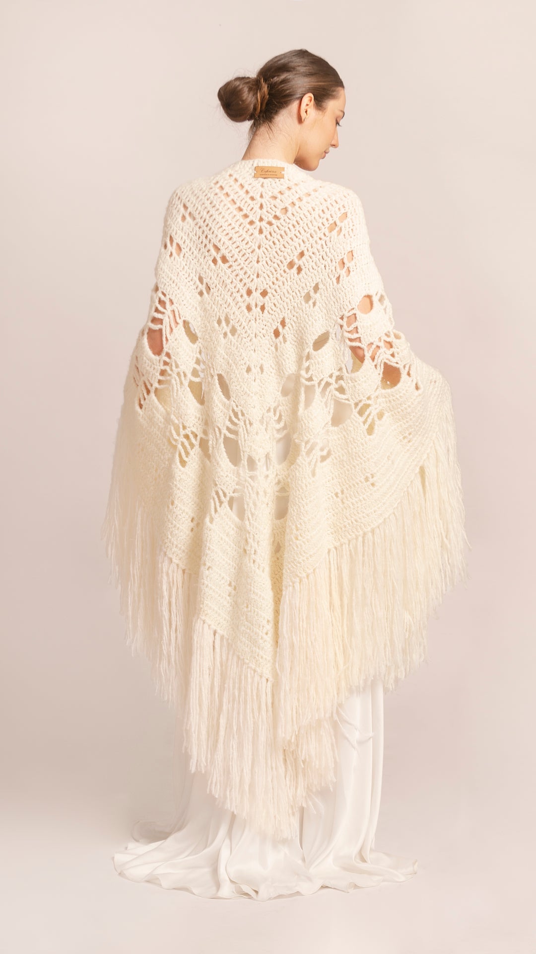 MANTÓN MILONGA CALADO