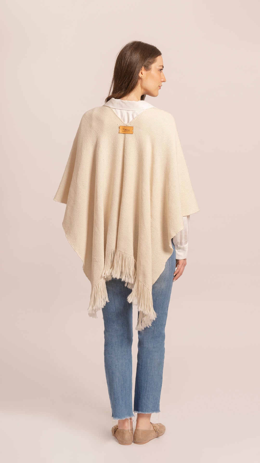 PONCHO PUCARA