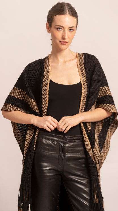 COMBINED PURE WOOL & MERINO RUANA, RUANA H